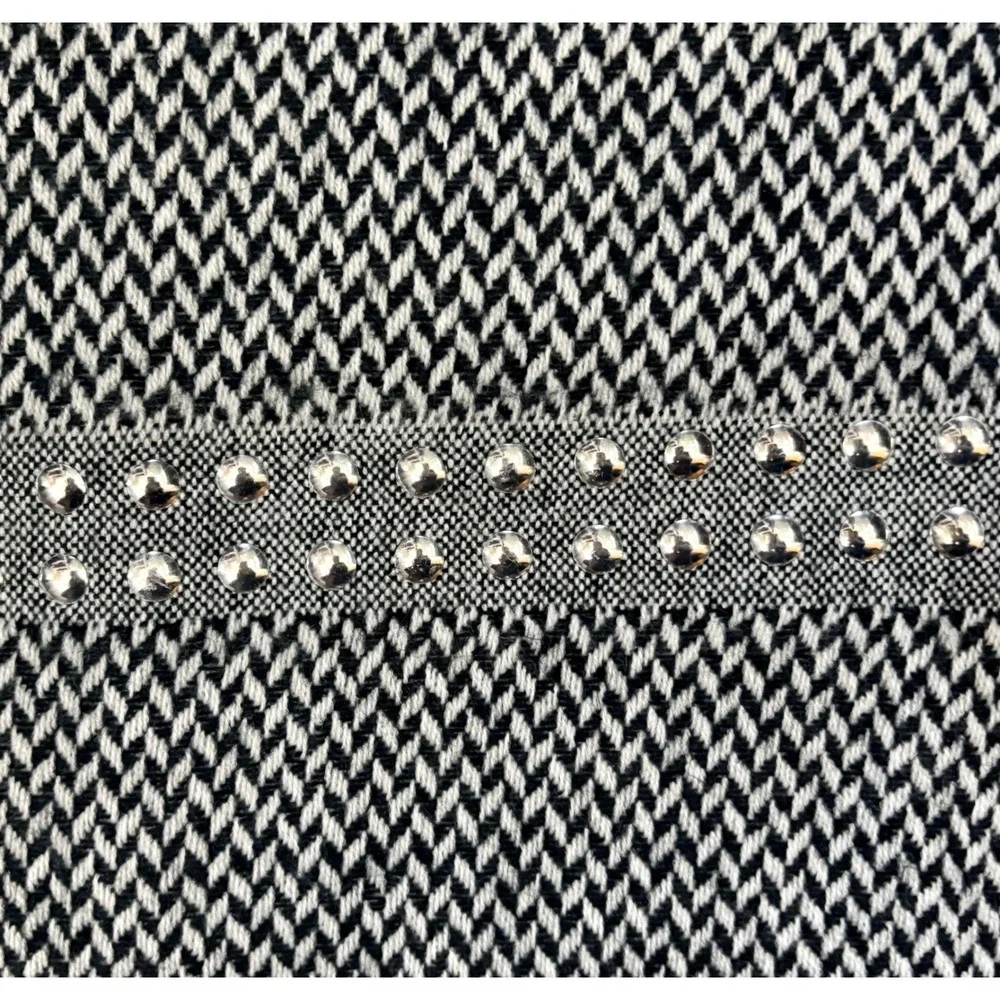 MICHAEL KORS Women Houndstooth‎ Geometric Pattern Studs Fringe Poncho Wrap Shawl